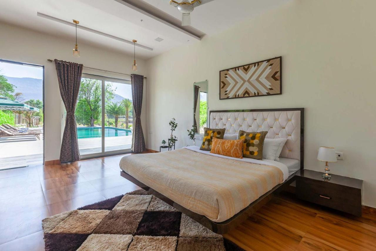Natures Odyssey By Stayvista - Amidst Lush Greenery With Outdoor Pool And Indoor Activities Chinchavli Εξωτερικό φωτογραφία